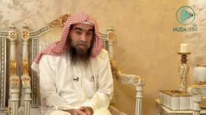 Разрешается ли удалять волосы между бровями? | Шейх Халид аль-Фулейдж