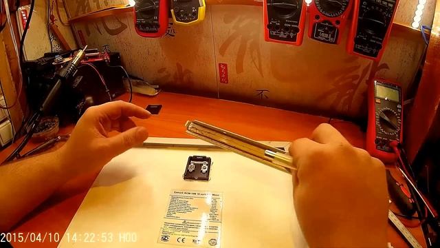 Разбираем заводскую солнечную панель, для очередной переделки смотреть онлайн