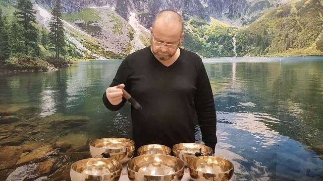 Исцеляющий сеанс звуком поющих Чаш. смотреть онлайн