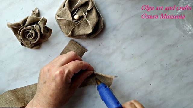 Как сделать розы из мешковины и тюля