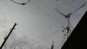 Смотрим Как работает ветрогенератор при сильном ветре и его показания