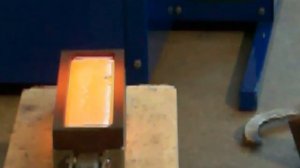 Отливка слитков меди в УПИ-120-2