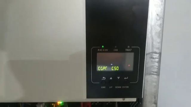 Налаштування інвертора Growatt spf 5000 es  +зарядка  батареї тільки від сонця акумулятор NMC смотреть онлайн