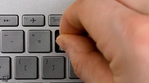 How to Replace HP Pavilion 15-cc Laptop Keys