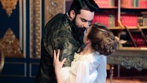 Главная интрига раскрыта: Александра Никифорова откровенно романе с турецким артистом
