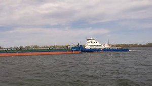 Буксир толкач.
