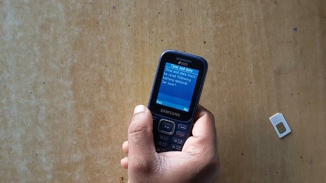 How insert a micro SIM to Full SIM Slot | Micro SIM to Regular SIM Slot | Samsung | Nokia | Microma смотреть онлайн