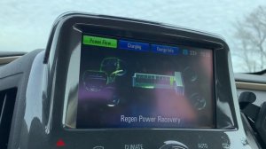 Заряжается ли батарея Chevrolet Volt при езде на бензине?