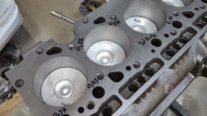 Капитальный ремонт ДВС Иваново.Замер вылета поршней.Часть-3.