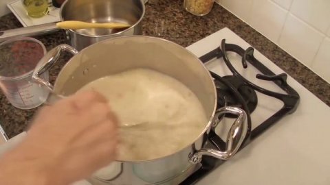 How to Make Clam Chowder - Best New England Clam Chowder Recipe