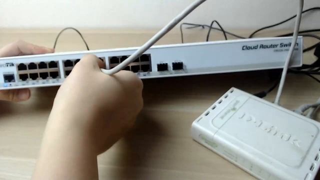 Mikrotik CRS326-24G-2S+RM смотреть онлайн