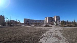 Площадь перед акиматом города Абай в Карагандинской области на перекр. проспекта Победы и ул. Абая