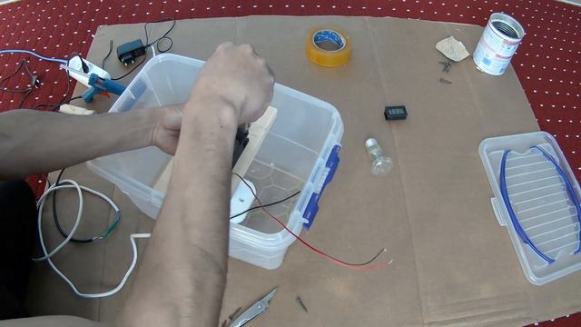 Инкубатор своими руками. UY SHAROITIDA INKUBATOR YASASH