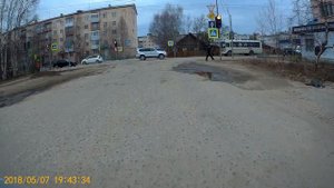 Дорожное покрытие в городе Ленске Саха Якутия #Дорога #Ленск #Бардак