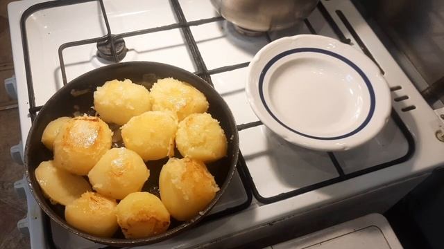 Картошка жареная, круглая _ от Евгения Синицына смотреть онлайн