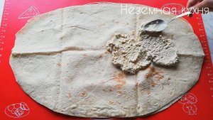 Такой рулет из лаваша вы ещё не пробовали! Необычное и вкусное сочетание творога и халвы.