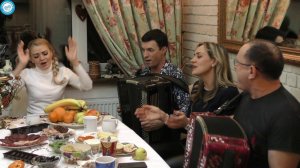 Прячешь ягодиночка глаза!!! Народный ансамбль "Калина" и Рашид Зиников. Гармонь это НАШЕ.