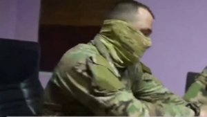 Командир штурмового отряда "Вагнер" с позывным "Барин" со своим подразделением.