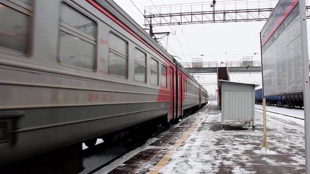Электропоезд ЭР2Р-7022/7023 станция Бекасово-1 29.01.2020 смотреть онлайн