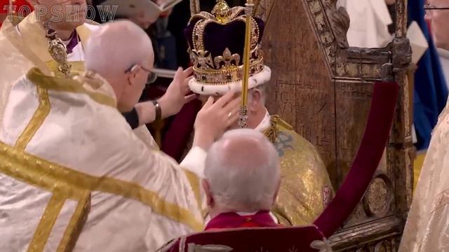 Что произошло во время коронации короля Карла III? смотреть онлайн