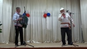 Деревенская народная в исп. Андрея Шагиева.  На баяне Юрий Иликаев. Видео Хайбуллина Василия