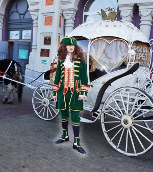 аниматоры ведущие на детские праздники и выпускные для школьников. www.абвгдейканн.рф