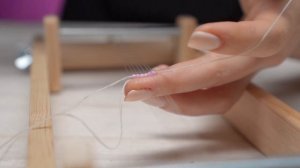 Бисероплетение: как плести из бисера на станке для начинающих.