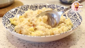 Самая лучшая каша в мире – овсяная каша с яблоком и изюмом. И не спорьте!