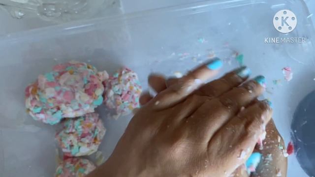 Делаем залипушки из остатков мыла | recycled soap