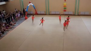 Юные гимнастки в Колпино