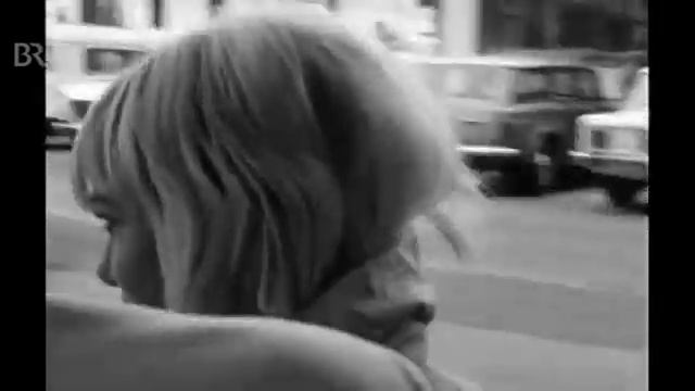 ROLLING STONES Keith Richards Anita Pallenberg Cannes 1967 rare footage смотреть онлайн