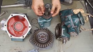 HOW TO ASSEMBLED KUBOTA B1502 FRONT AXLE