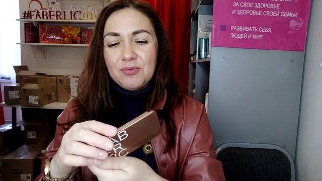 25 МЕГА ХИТОВ ФАБЕРЛИК. Пудра для лица Wet £ Dry Perfect Me