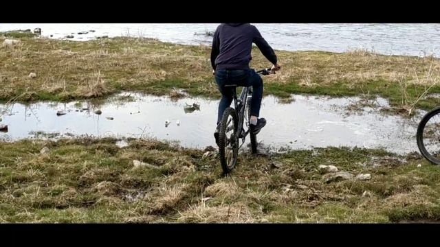 Btwin Rockrider 520s strength test ( тест на прочность / краш тест ) смотреть онлайн