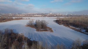 На Самарке встал лед. Рыбаки массово открыли зимний сезон