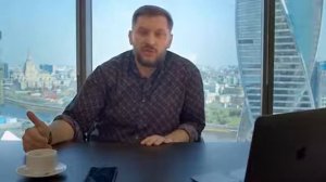 Почему женщинам нужен мужчина с деньгами? Деньги в отношениях.