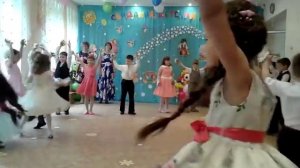 "Ромашковое поле"