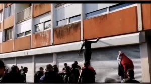 Чеченцам спасшим дедушку при пожаре  во Франции вручили медали.