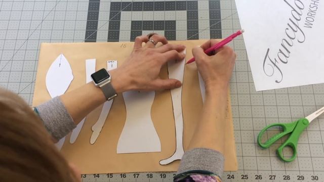 FANCYDOLLS Workshops: Tracing Doll Body Parts / Выкраиваем части тела куклы смотреть онлайн
