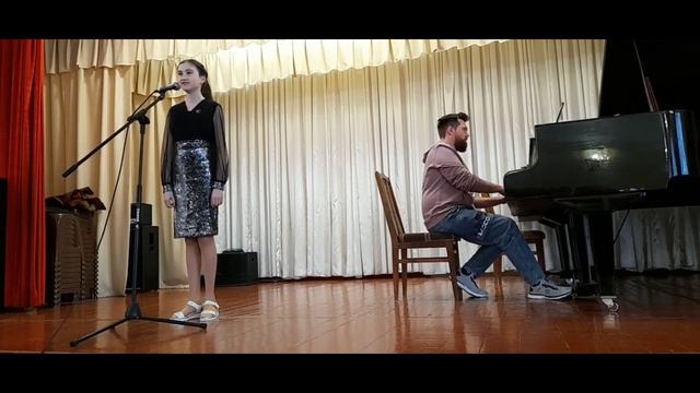 "Дорогой длинною" стихи К.Подревского. Деревянко Диана. смотреть онлайн