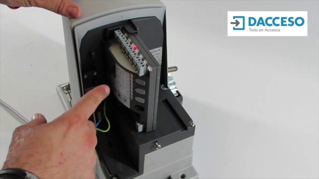 DACCESO - PROGRAMACIÓN MOTOR ROBUS DE NICE смотреть онлайн