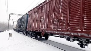 Эшелон с военной техникой следует на международные учения с Россией | ВЛ80с-584