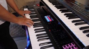 ROLAND FANTOM 06 🆚 ROLAND XP-60