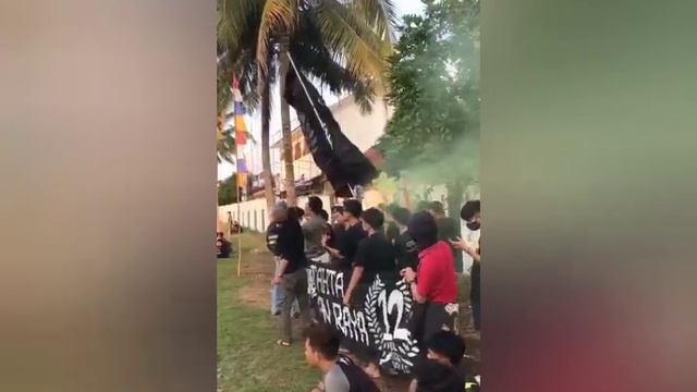 harta,tahta,tempuran raya ''Ultras Tempuran'' смотреть онлайн