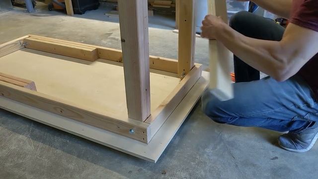 Building my $150 foldable wall mounted workbench table on wheels + Downloadable DIY plans смотреть онлайн