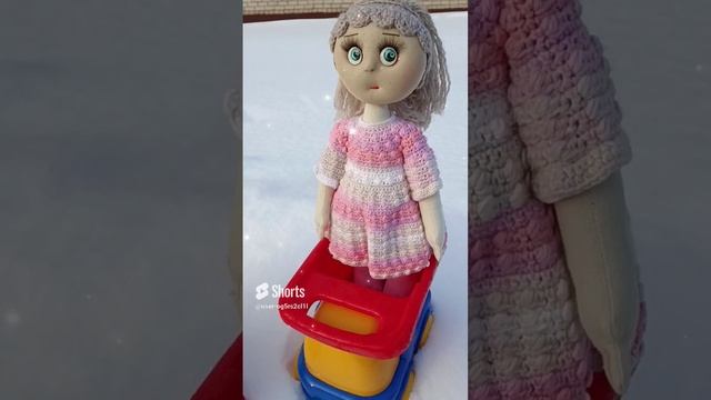 Девчонки на прогулке #куклы #вязаниекрючком #авторскаякукла #текстильныекуклы