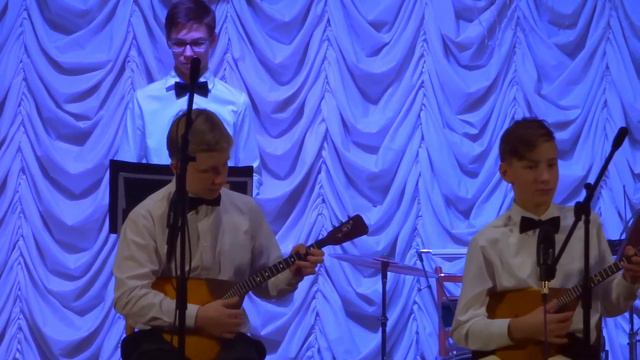 5 Ансамбль балалаек Гвардейский марш смотреть онлайн