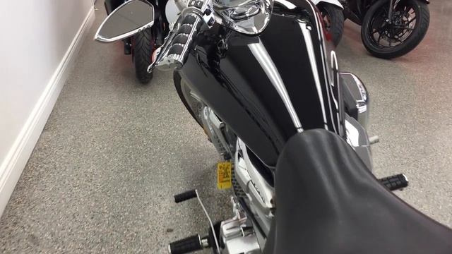 2010 Honda VT1300 Walkaround смотреть онлайн