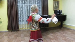 "Я сидела на диване" - частушки