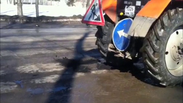 Укладка асфальта в лужи